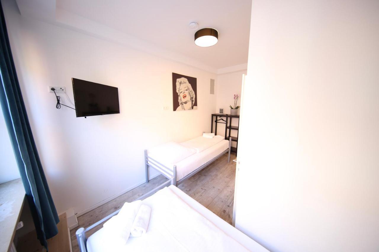 Luxomes - Aparthotel Zentrumニュルンベルク エクステリア 写真